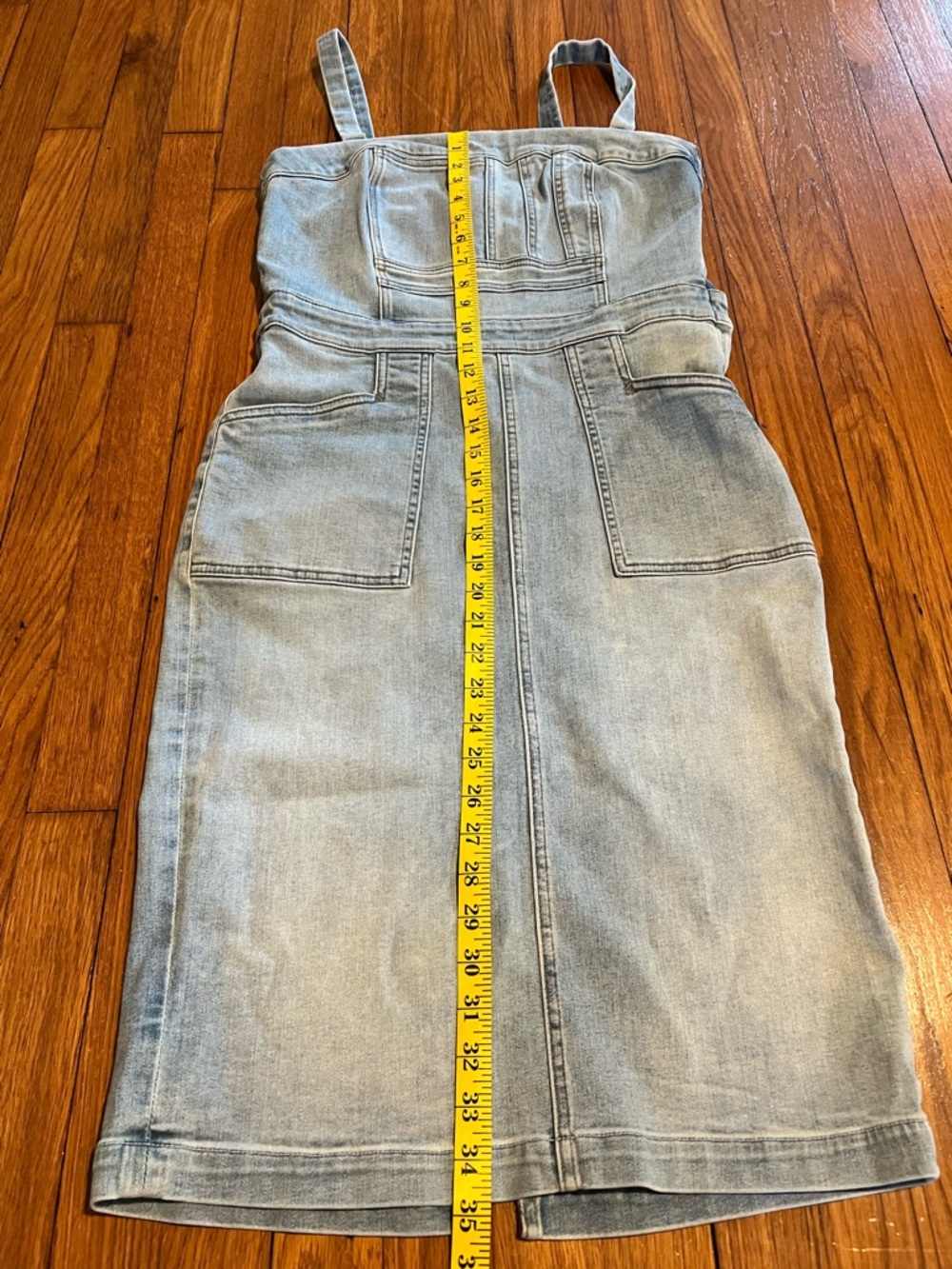 Mother Pocket Hustler Denim Overall Dress in the color when in Rome size 30 US 8 - Picture 12 of 16